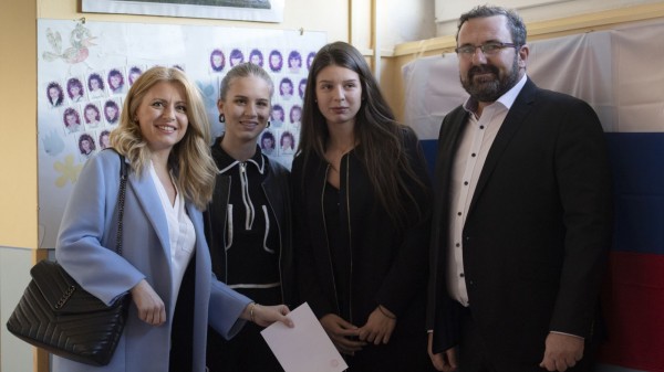 Pani čaputová s rodinou